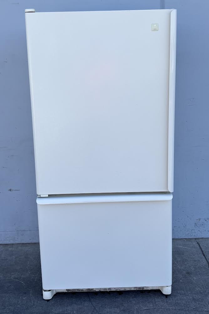 White Maytag plus Refrigerator