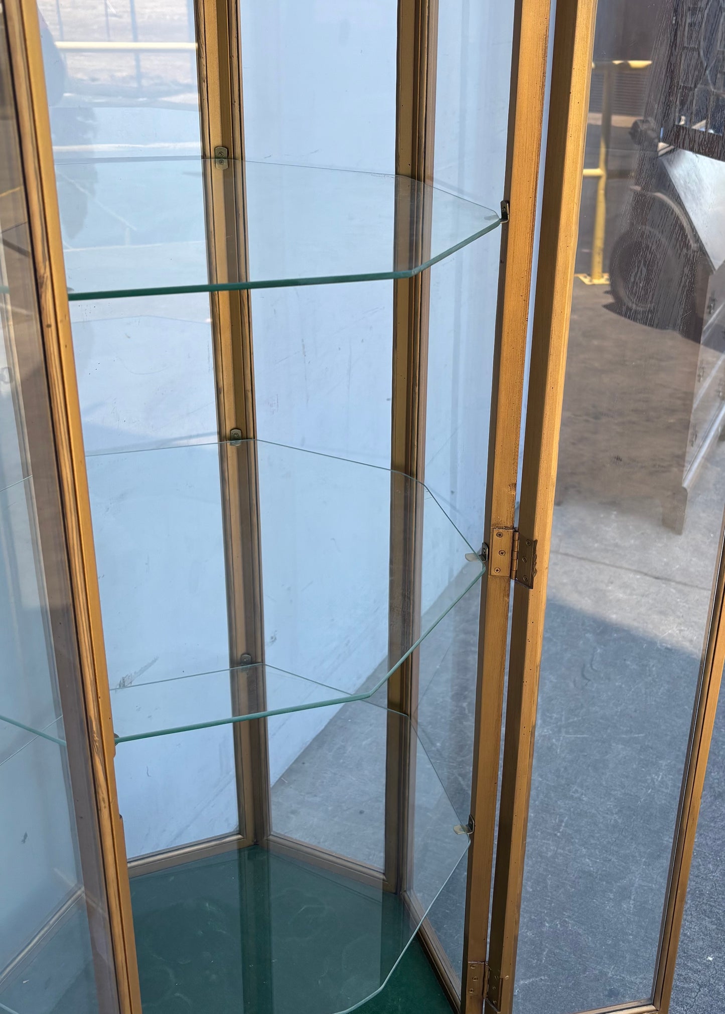 Mid Century Modern Octagonal China Display Cabinet Glass w Light