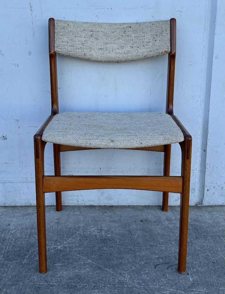 Mid Century Modern Chair