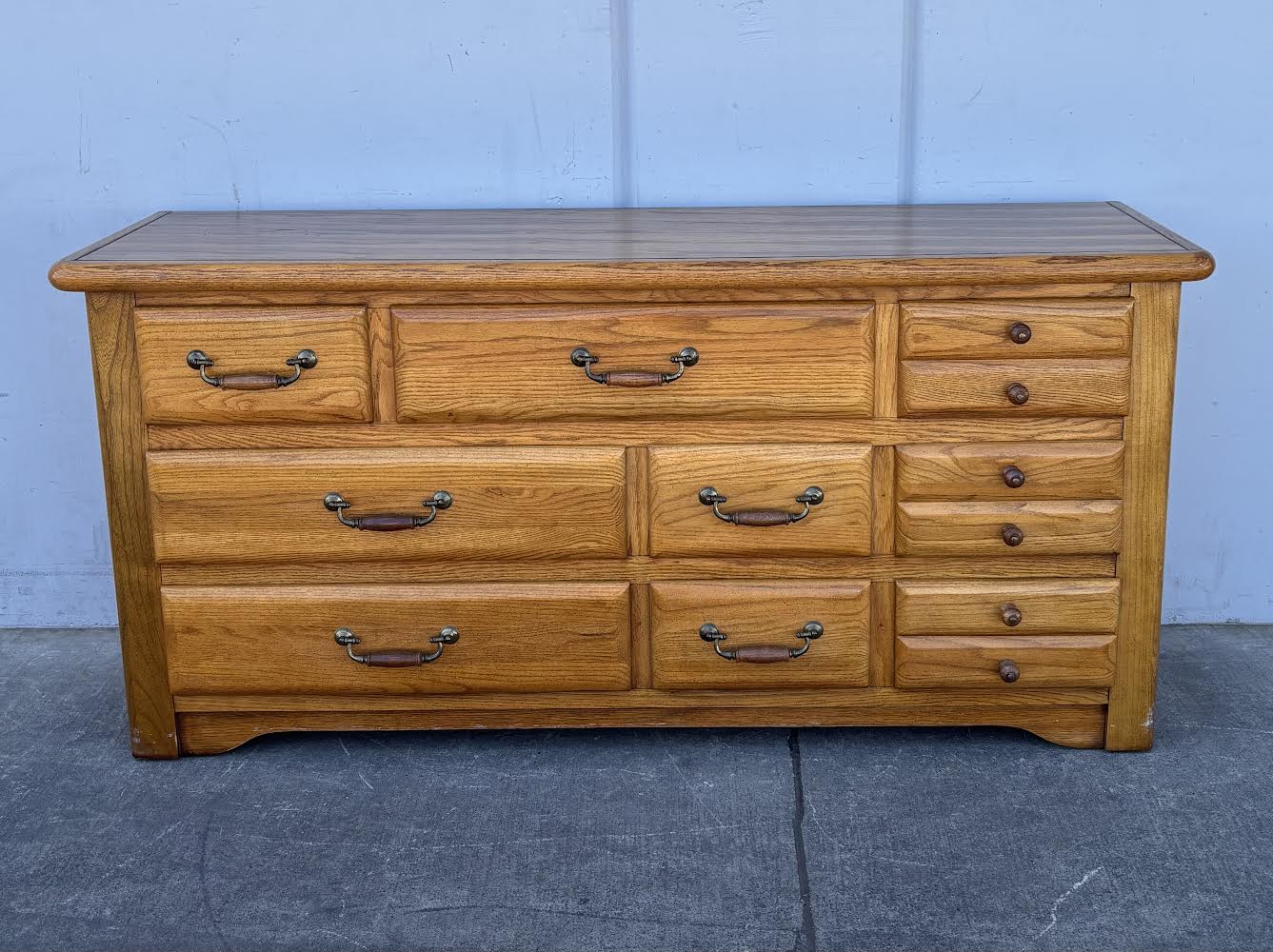 Bassett Vintage Wood Dresser