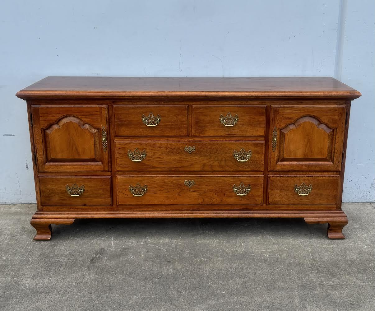 Thomasville Fisher Park Collection Buffet Dresser