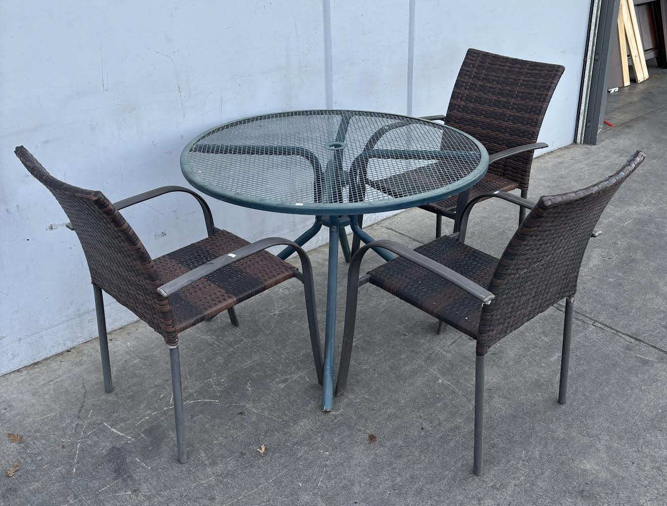 Outdoor Metal Table with 3 Chairs