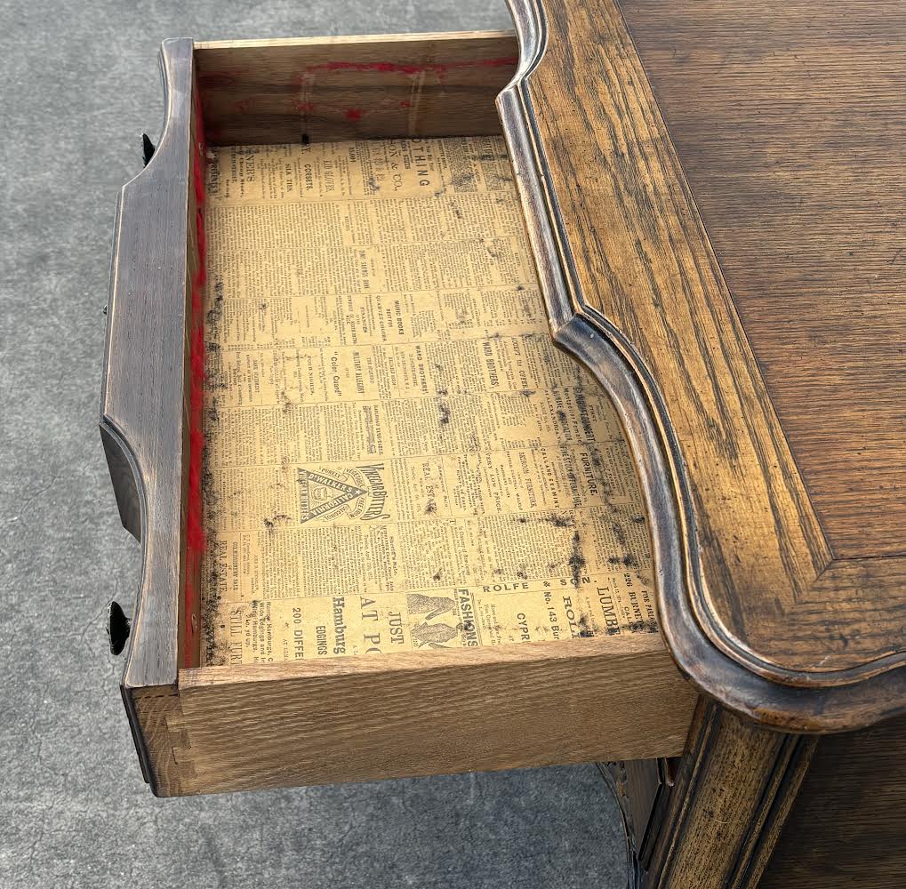 Antique Hekman Night Stand End Table