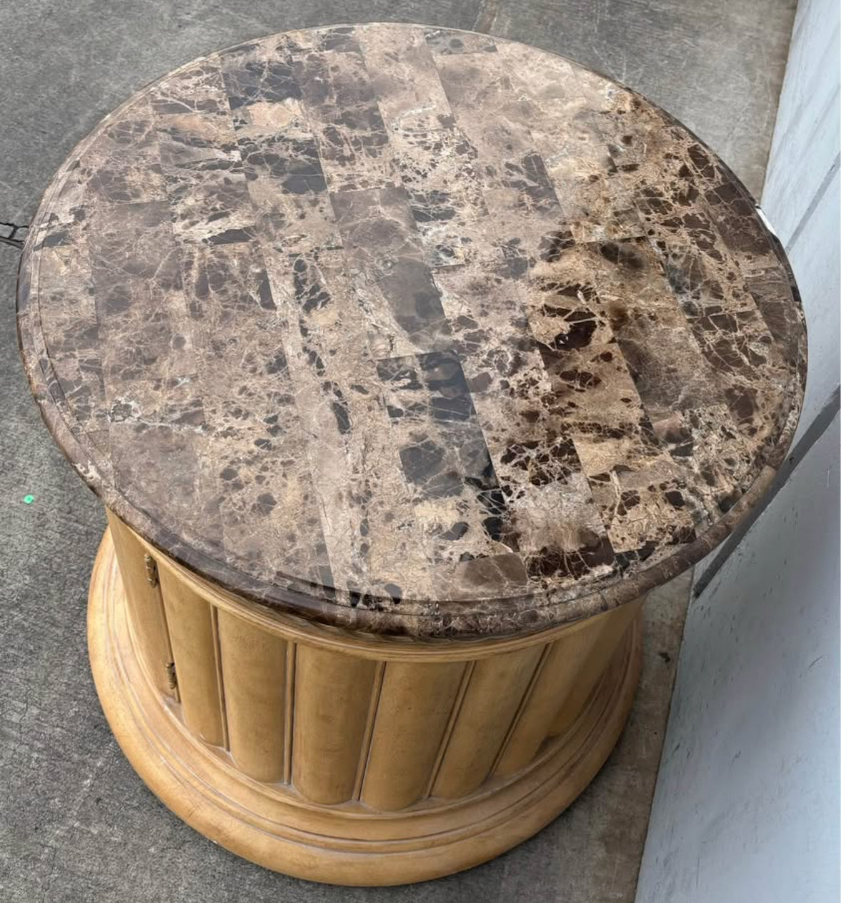 Cream Antiqued White Italian Neoclassical Tuscan Style Round Accent Storage End Table GraniteTop