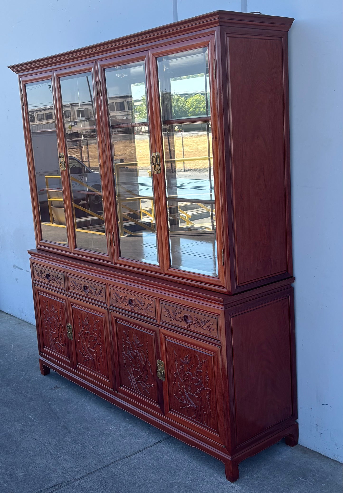 Rosewood Chinese 4 door Display Cabinet Hutch Glass
