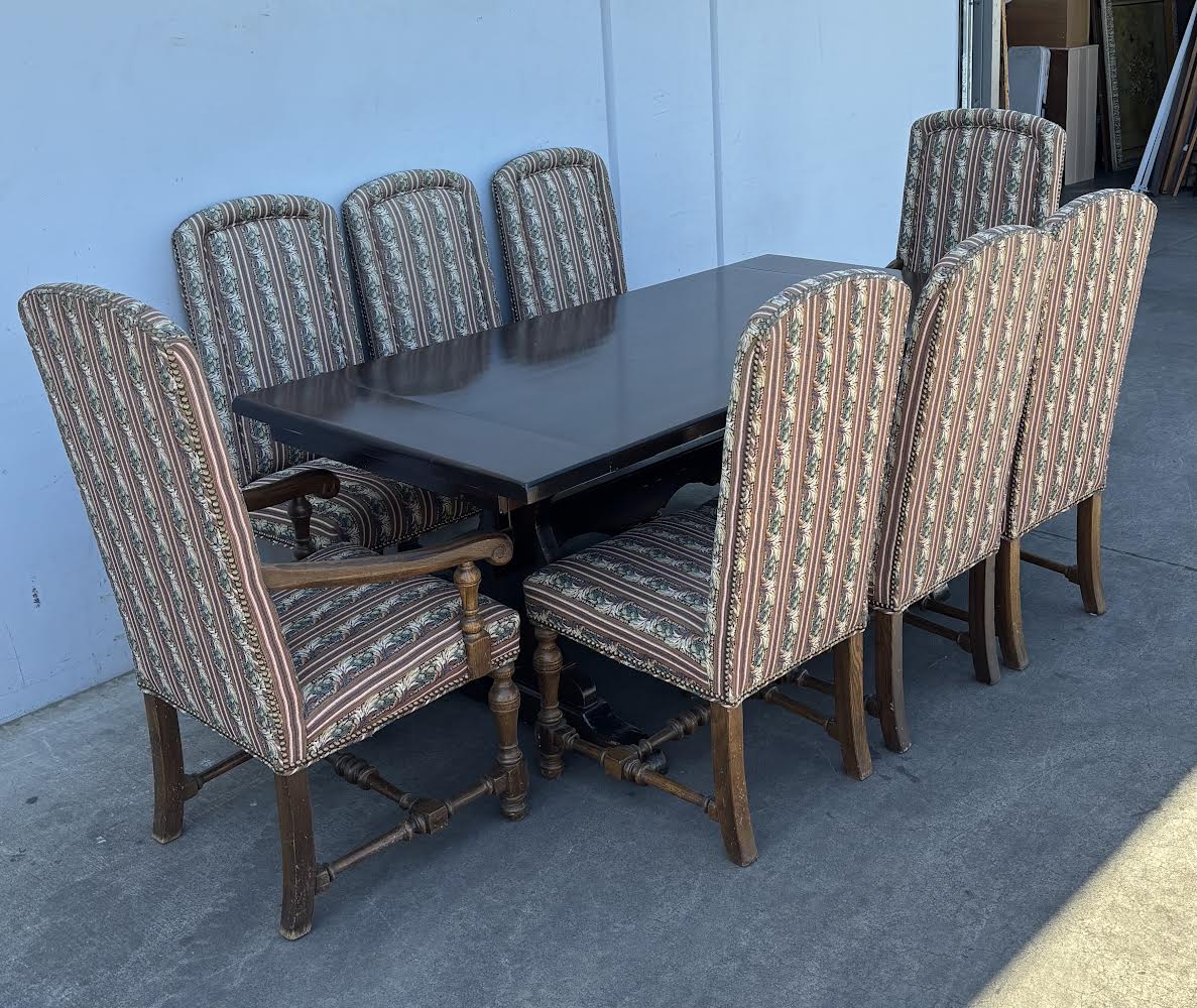 Dining table dark wood with drop sides and 8 chair set