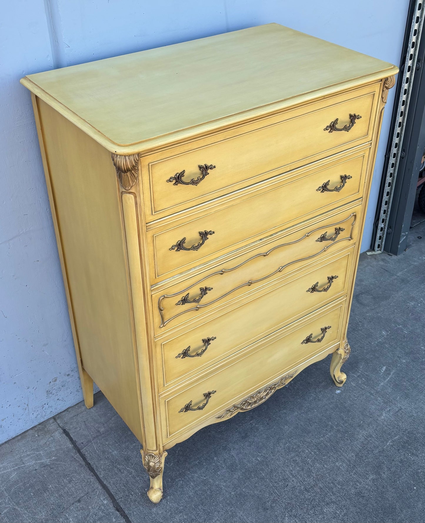 Off-white French style 5 drawer front chest