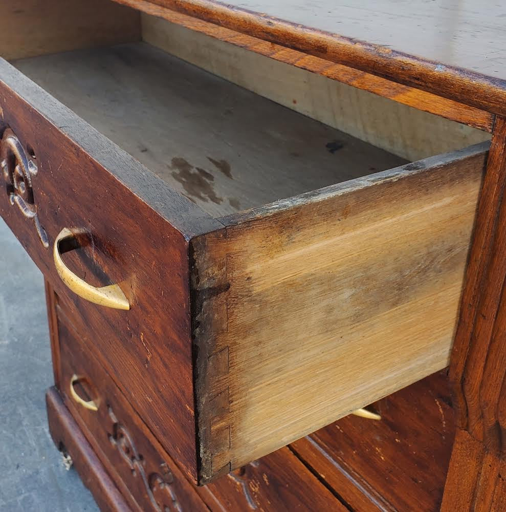 antique/vintage dark wood carved dresser /commode/chest of drawers