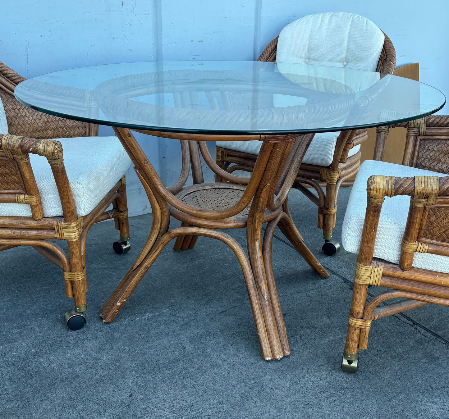 Dining set round glass table with 4 chairs on wheels and table cover rattan bamboo style