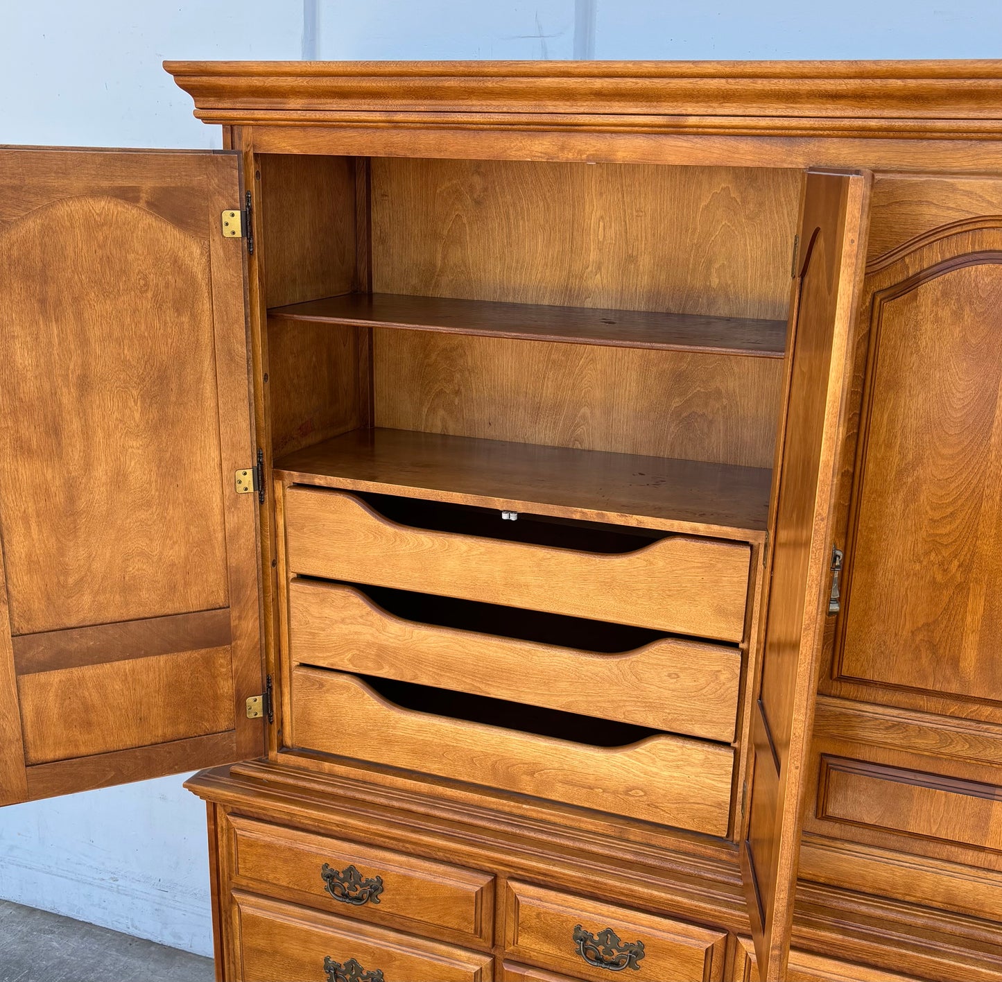 Solid Wood Hutch cabinet