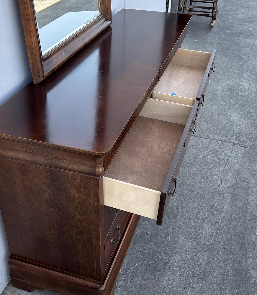 Bassett Furniture 8 Drawer Dark Wood Dresser with Mirror