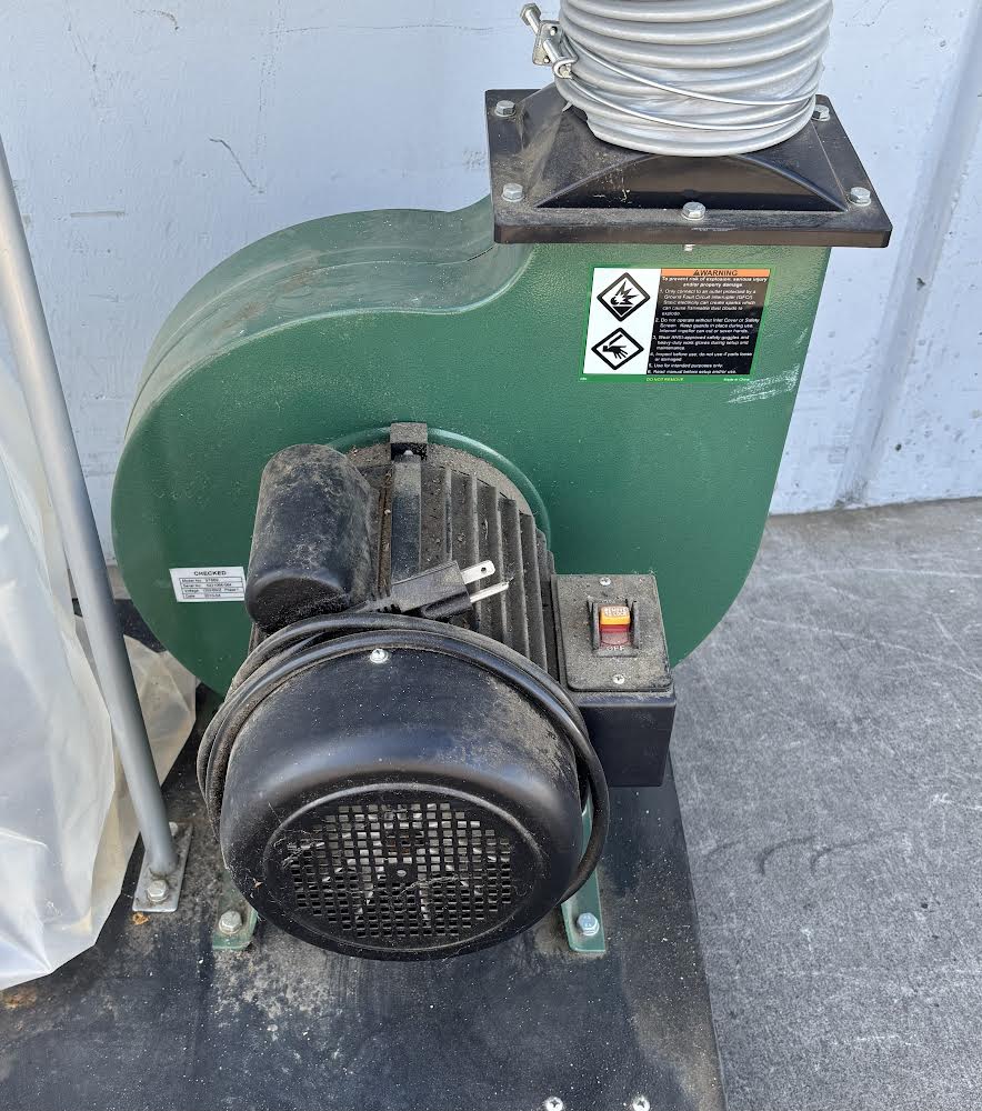 2 HP Dust Collector Central Machinery
