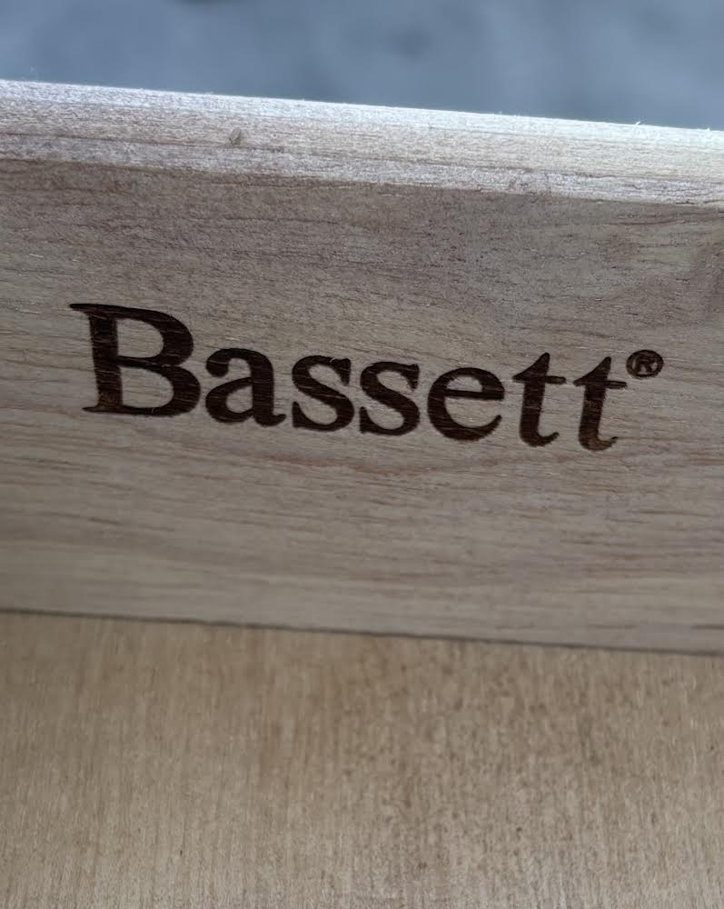 Bassett Furniture 8 Drawer Dark Wood Dresser with Mirror