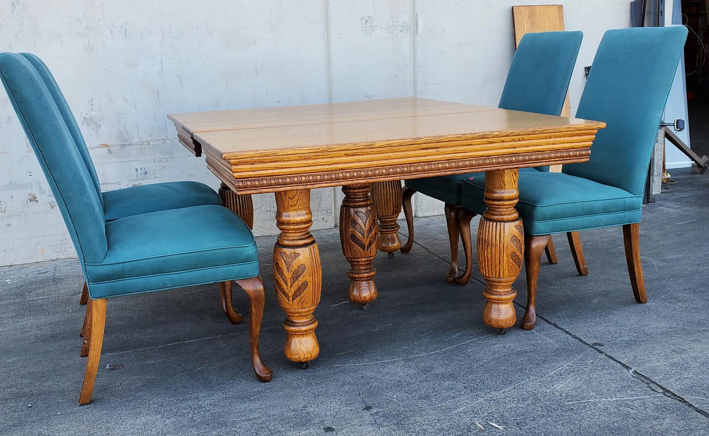 Dining Table with 4 blue chairs and 2 leaves