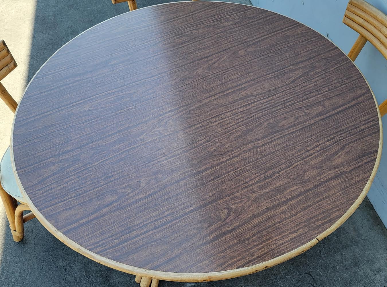 Bamboo style round table and 5 chairs