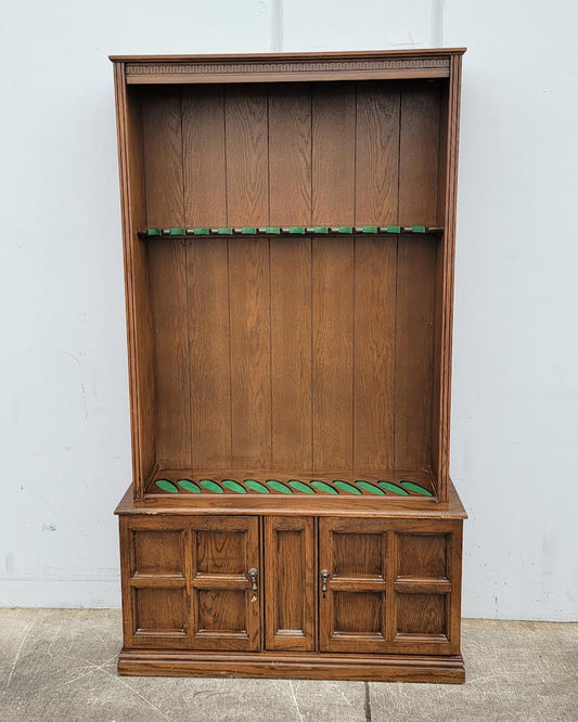 Gun display cabinet