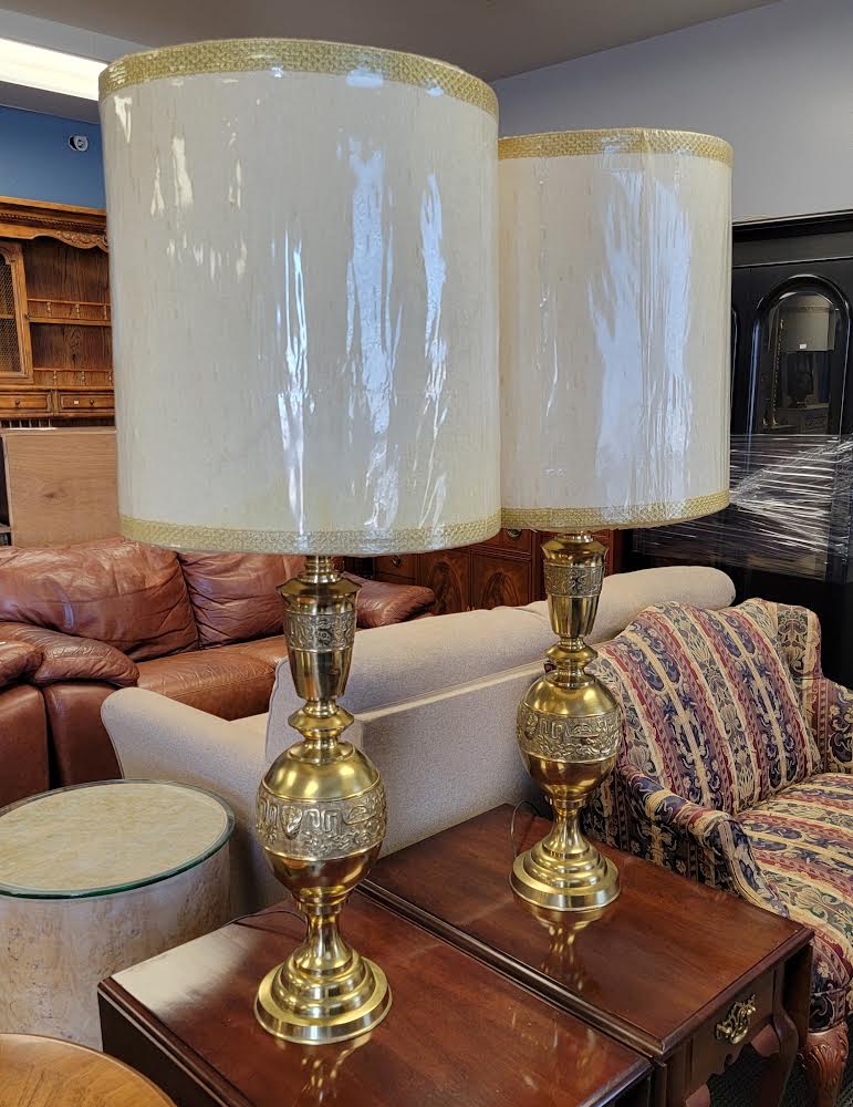 antique/ vintage brass/ gold Japanese style lamps (2)