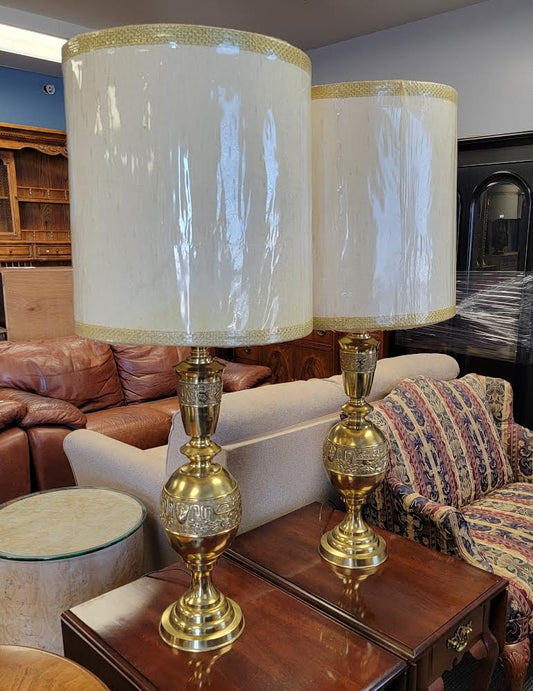 antique/ vintage brass/ gold Japanese style lamps (2)