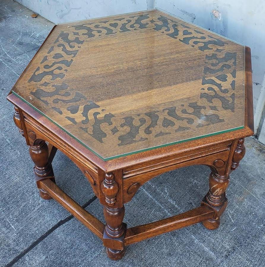 Hexagon coffee/cocktail or end/side table