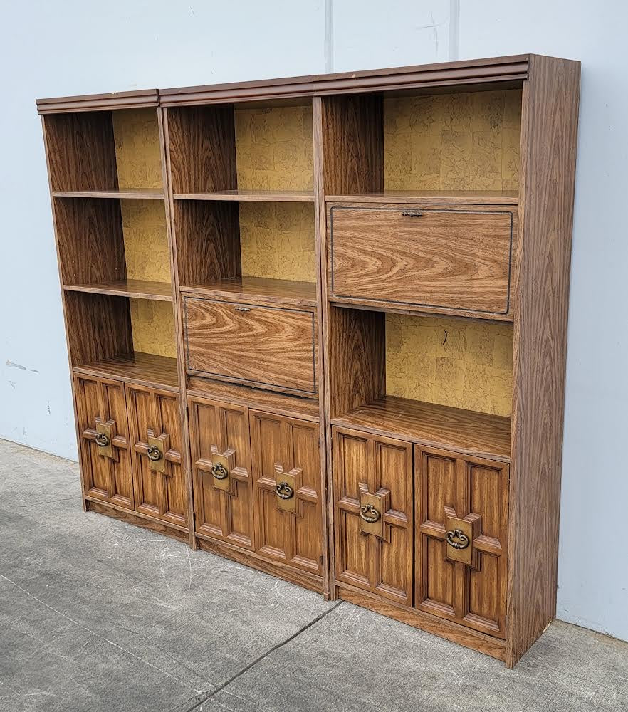 bookcases/ bookshelves cabinet wall unit vintage