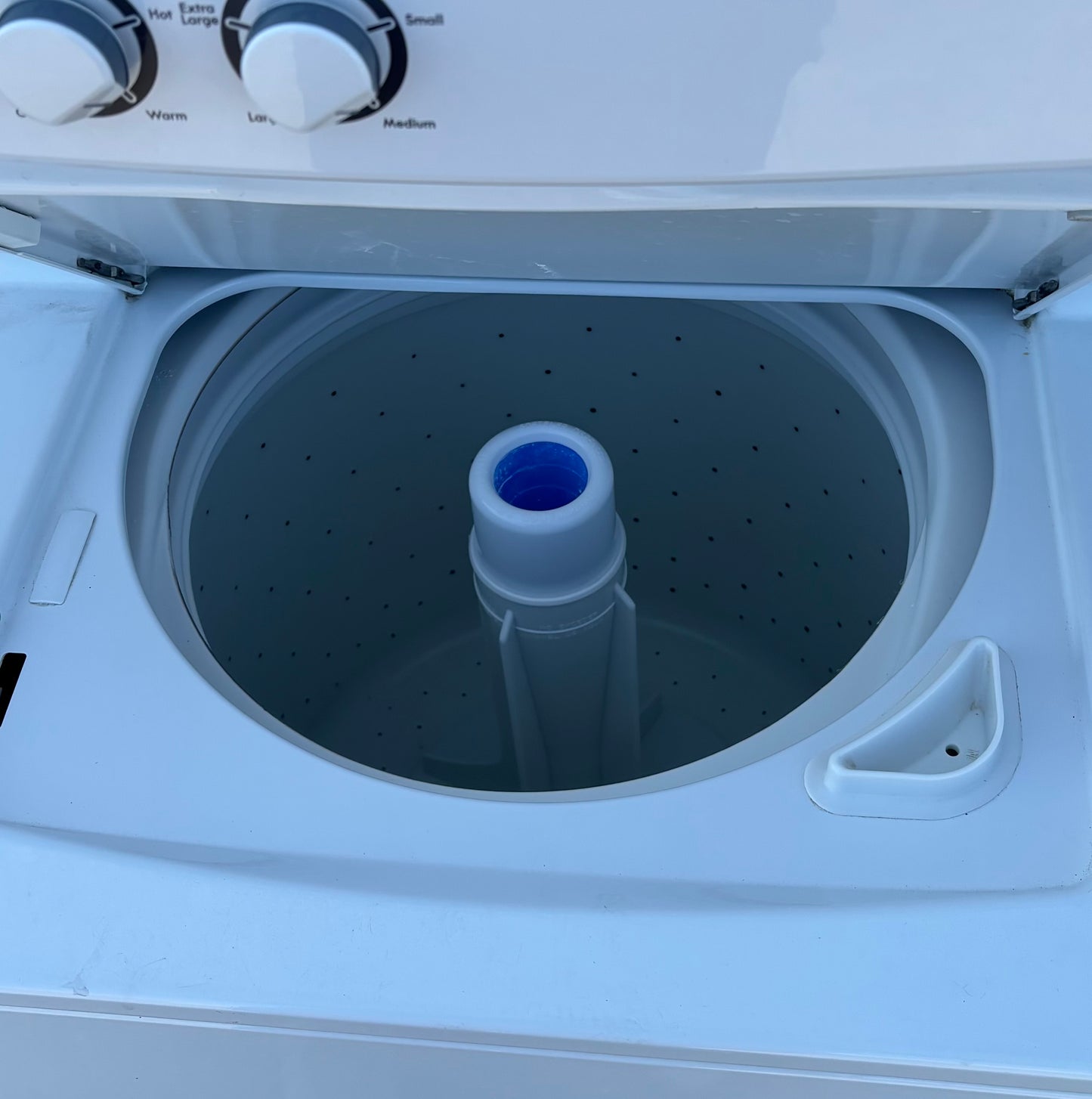 Kenmore white stacked washer and dryer laundry center