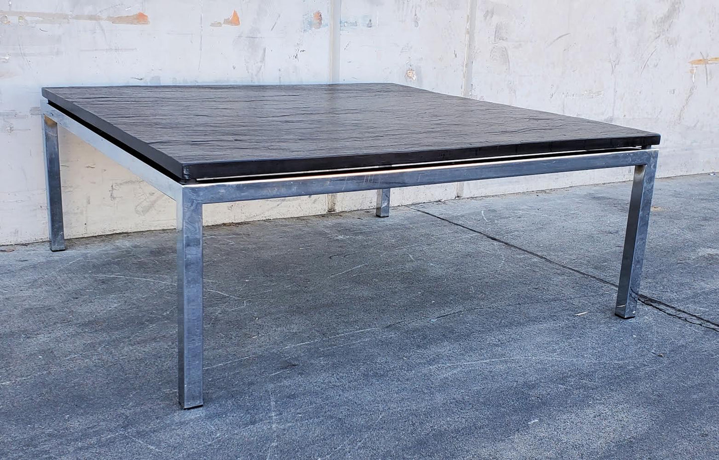 Black top lounge/coffee table