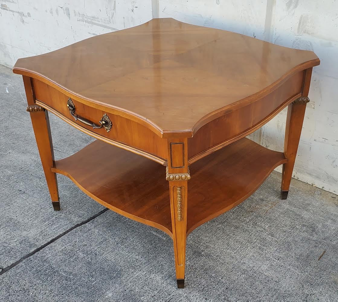 End/side table with drawer light wood French style