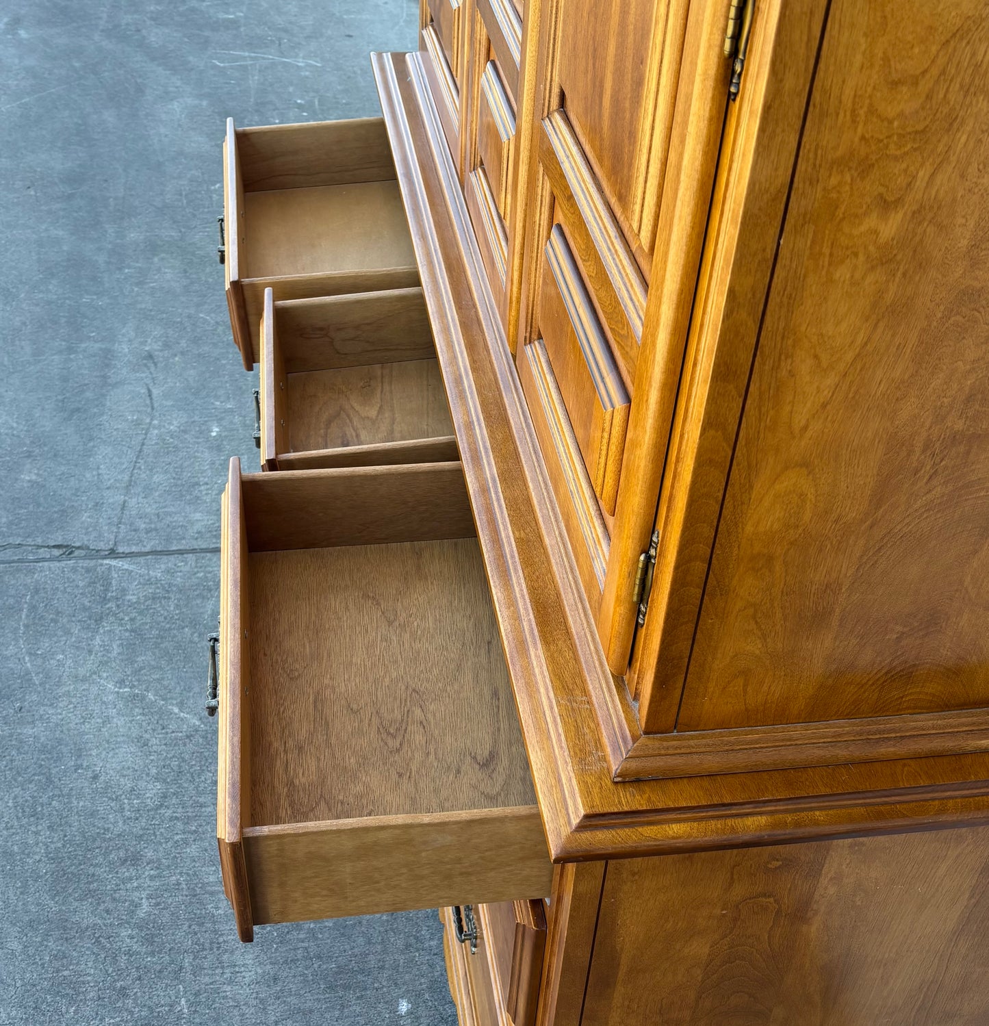 Solid Wood Hutch cabinet