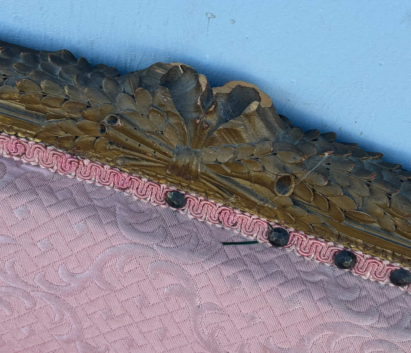 French Louis XVI style pink sofa carved
