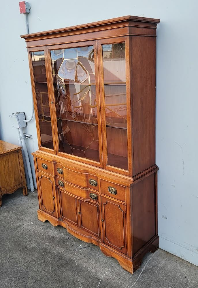 China display cabinet hutch antique/ vintage