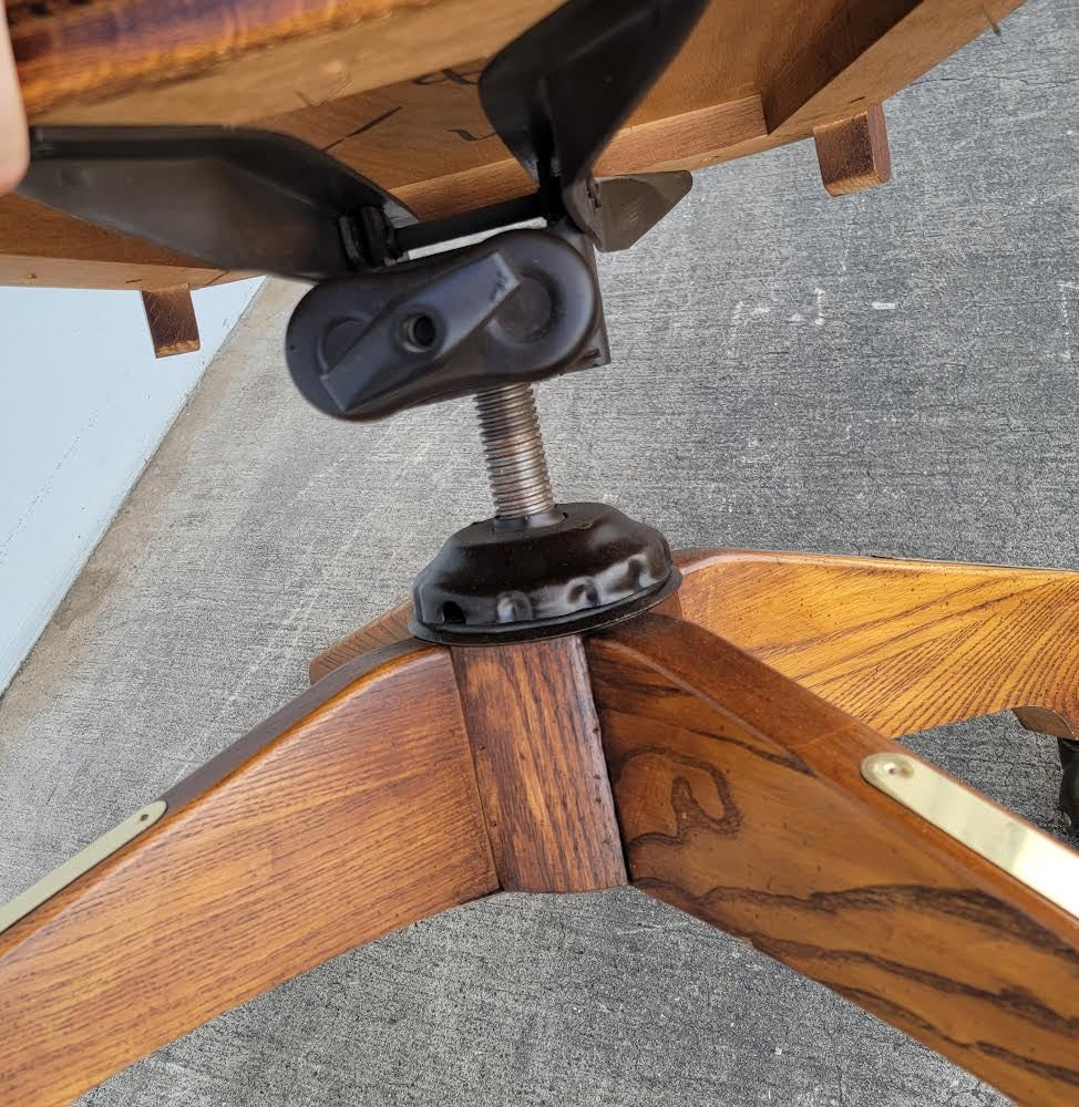 Office wicker back chair on wheels