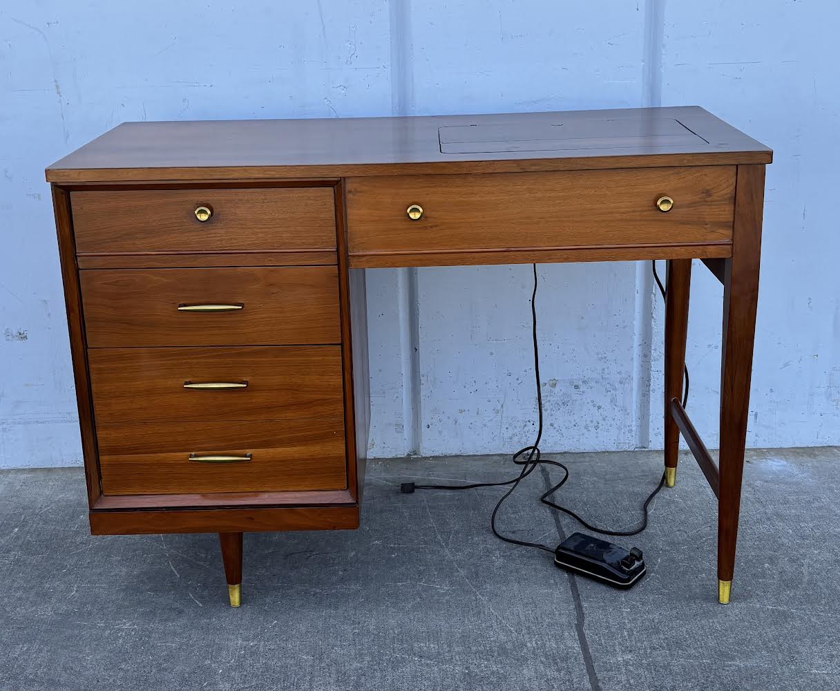 Vintage Mid Century Desk, Singer 600 Sewing Machine, MCM, Retro, Unique, Walnut, 1960s, Office