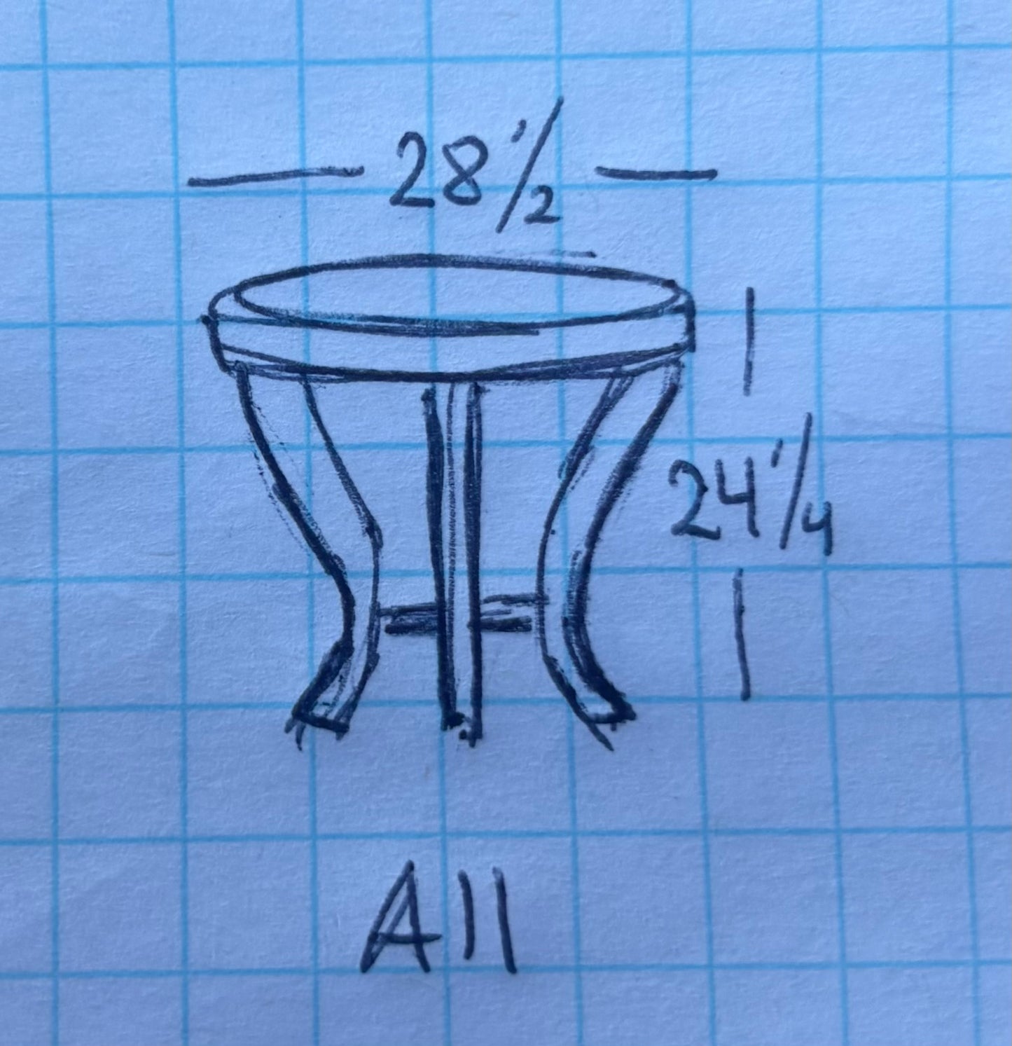 Karges end/ side table round