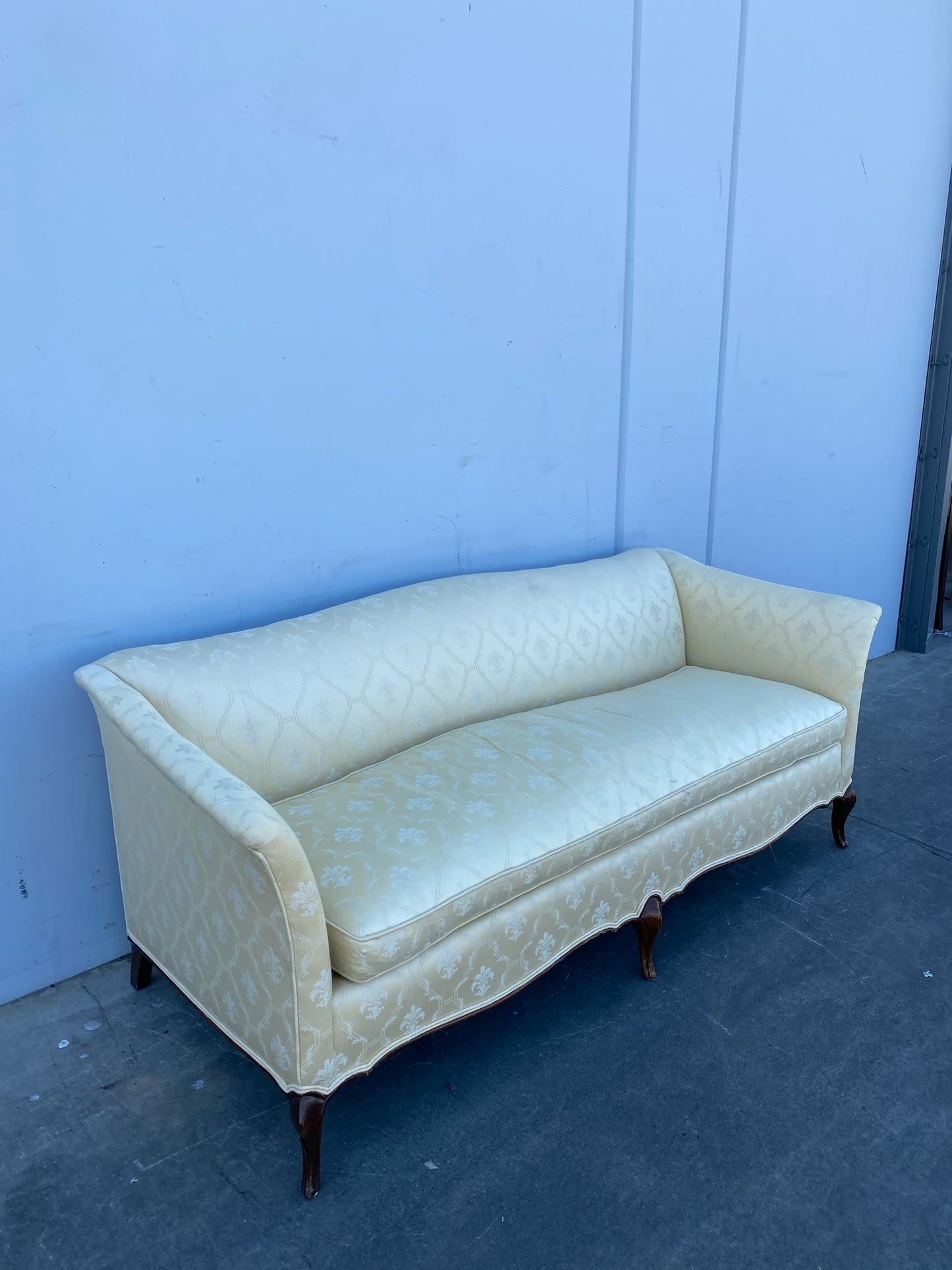 Vintage Chippendale hickory chair style cream/ivory sofa/couch