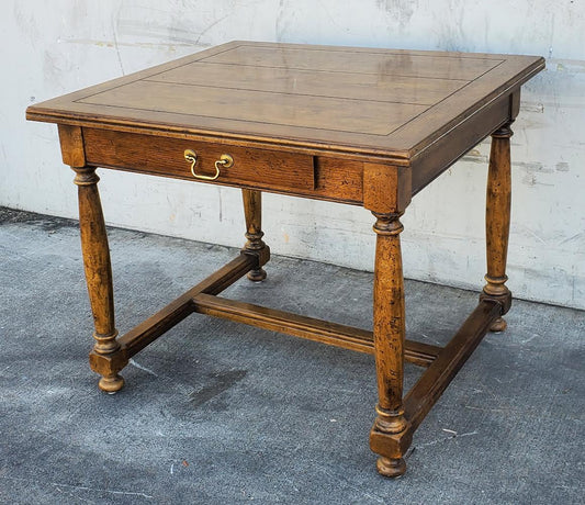Henredon channel crossings end/side table