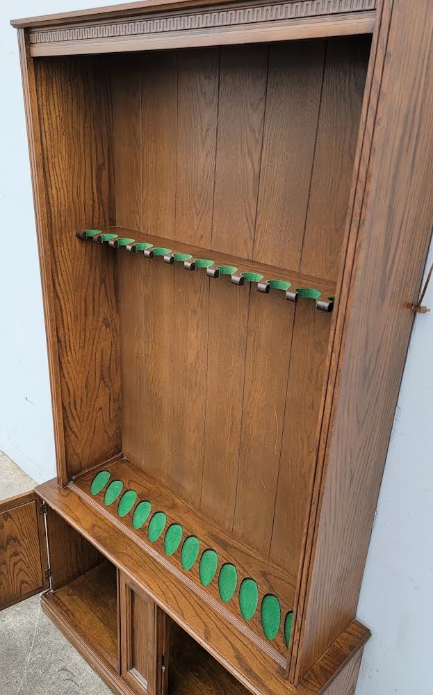 Gun display cabinet