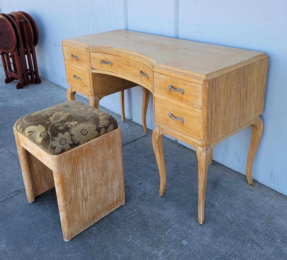 5 Drawer Desk with chair light wood