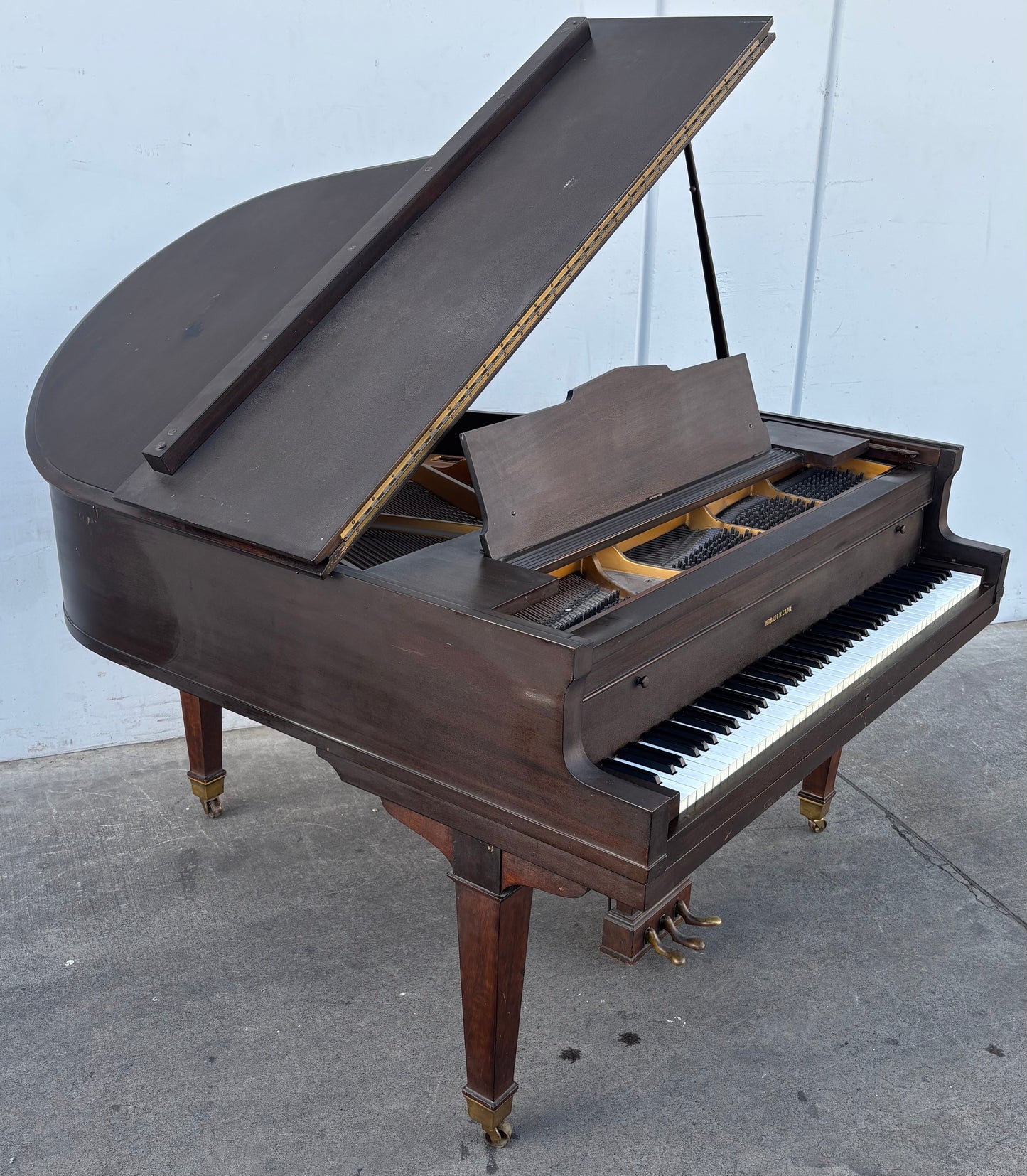 Hobart m. Cable baby grand piano with stool