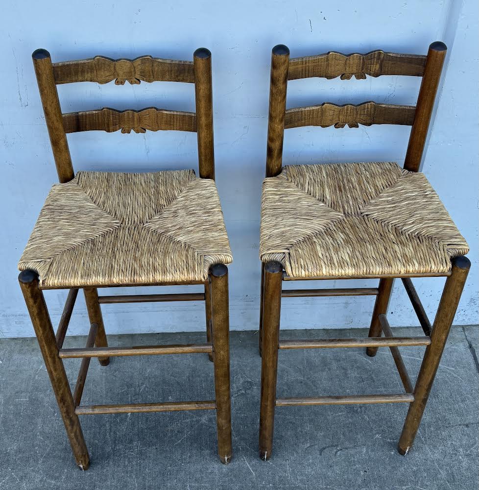 2 Vintage Bow Wooden Bar Ladder Chairs Stools