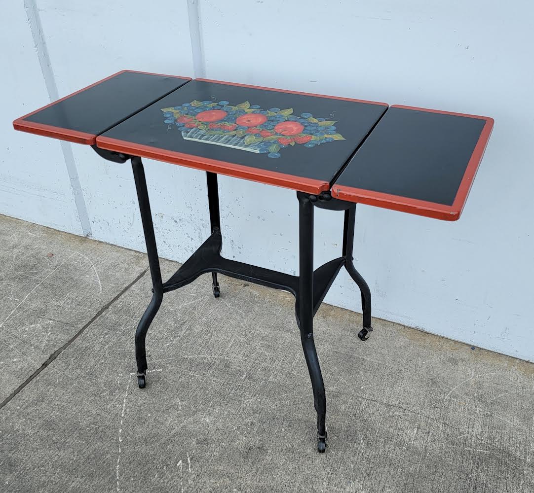 Restaurant deco table drop sides black