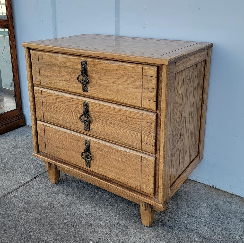 Light wood nightstand/ chest of drawers end/side table vintage MCM