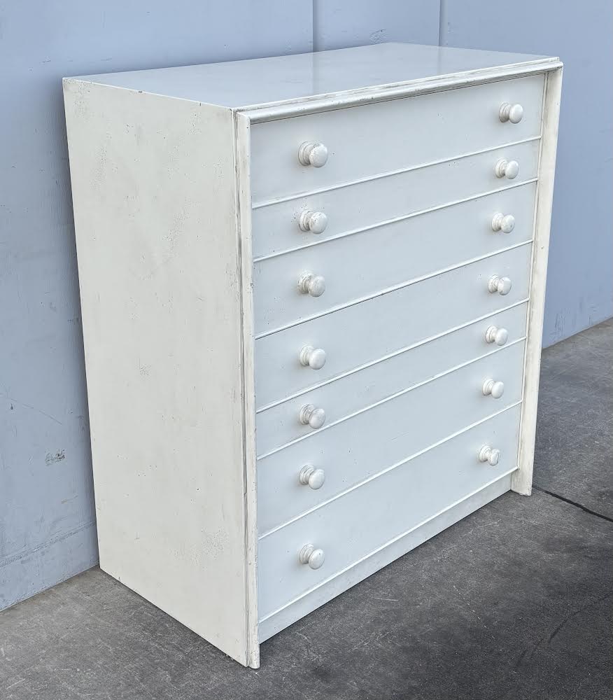 Tall White Wide Johnson Furniture Co Dresser