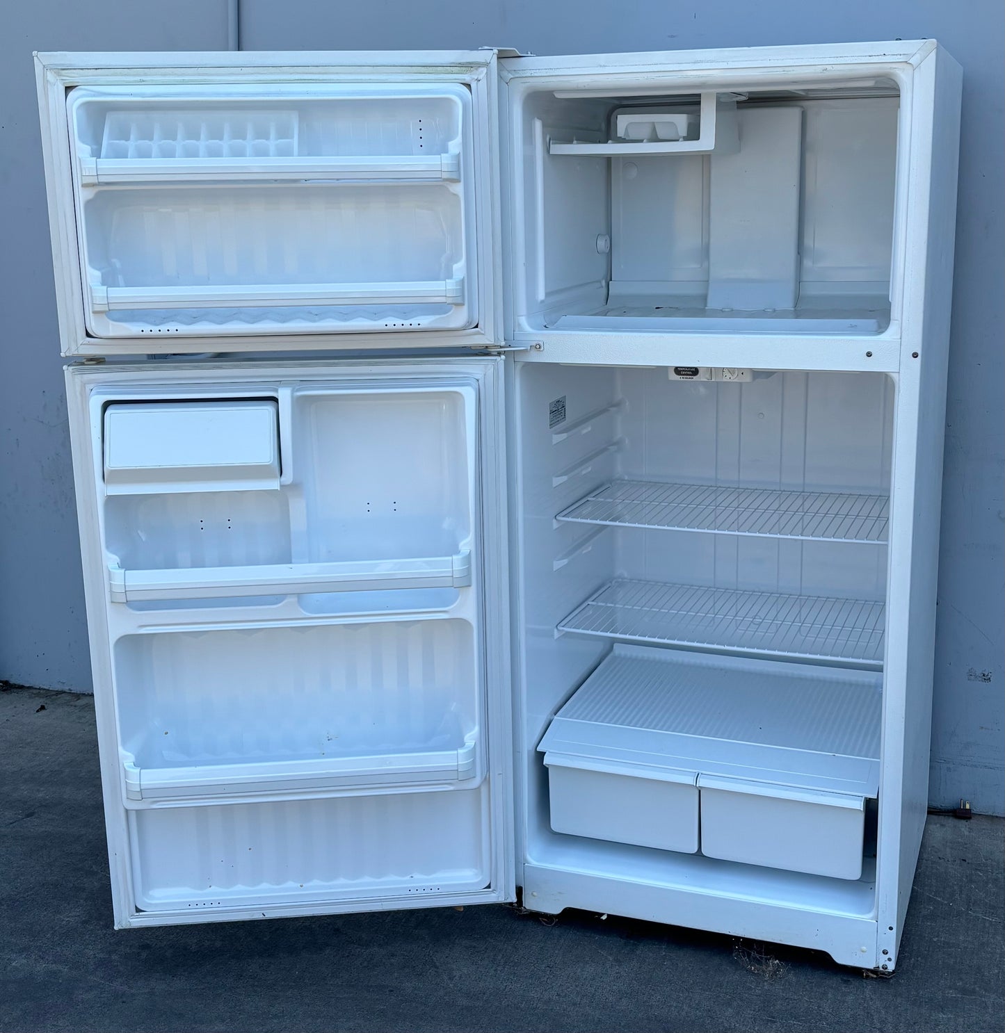 Hotpoint refrigerator