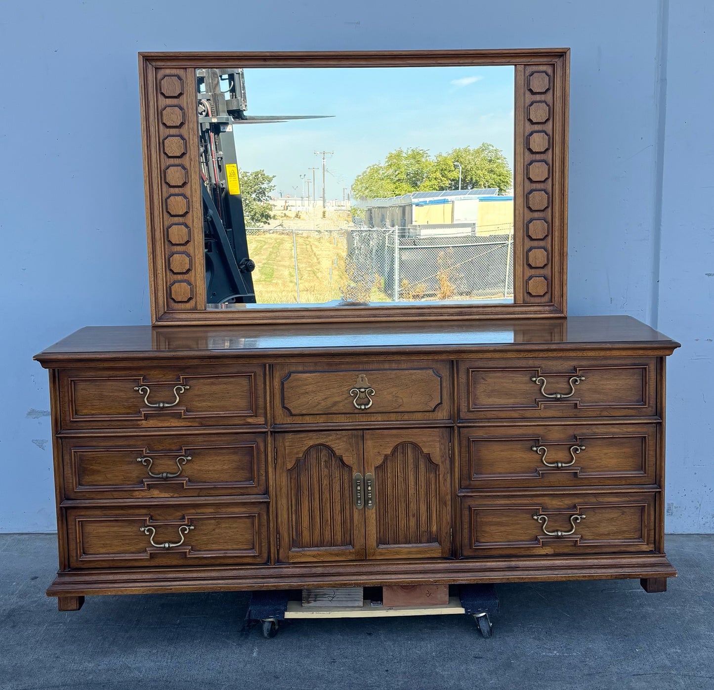 Dresser / chest of drawers with mirror