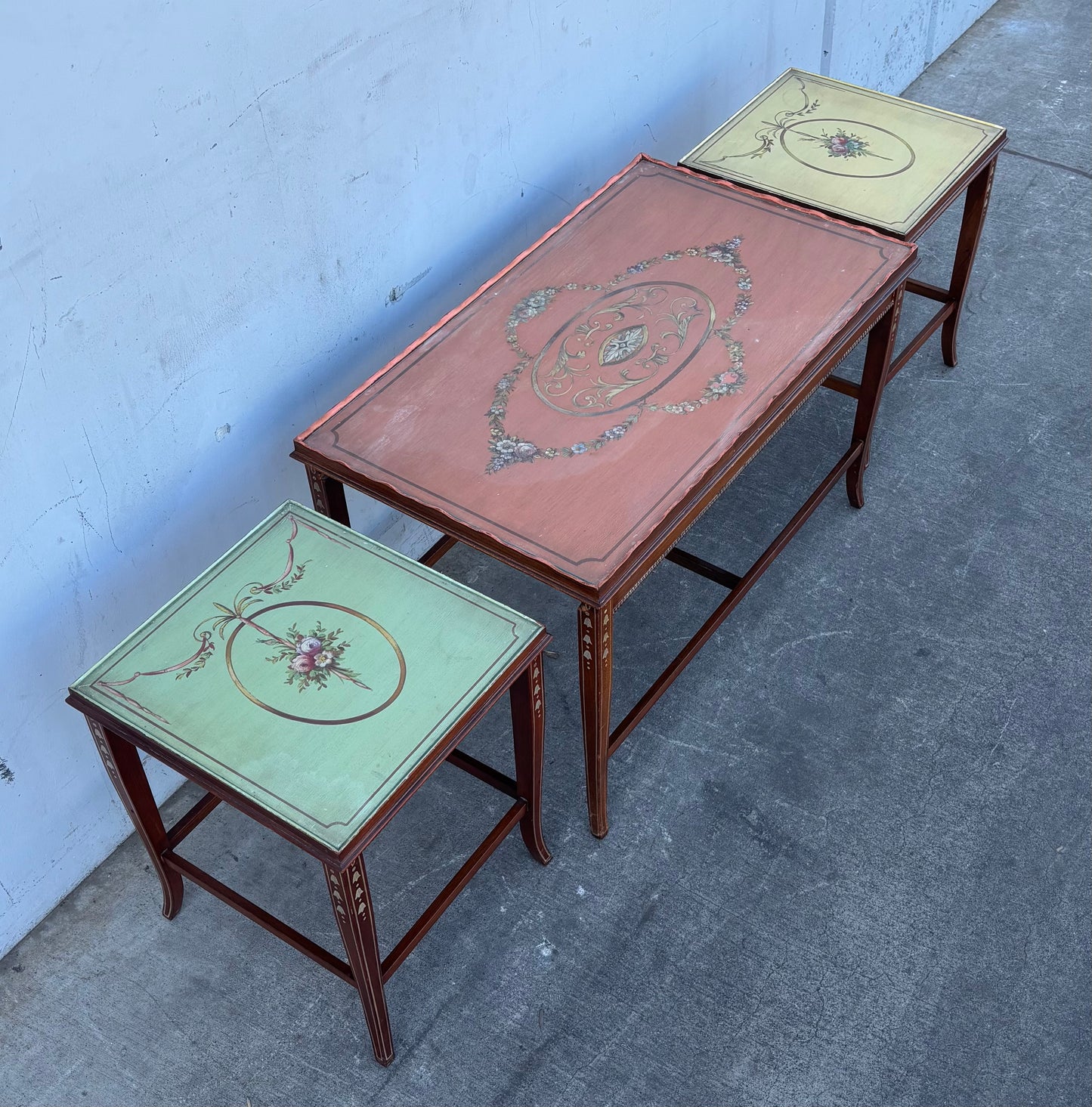 Mid-Century English Regency Adam Style Mahogany Hand Painted Nesting Coffee/end Tables 3