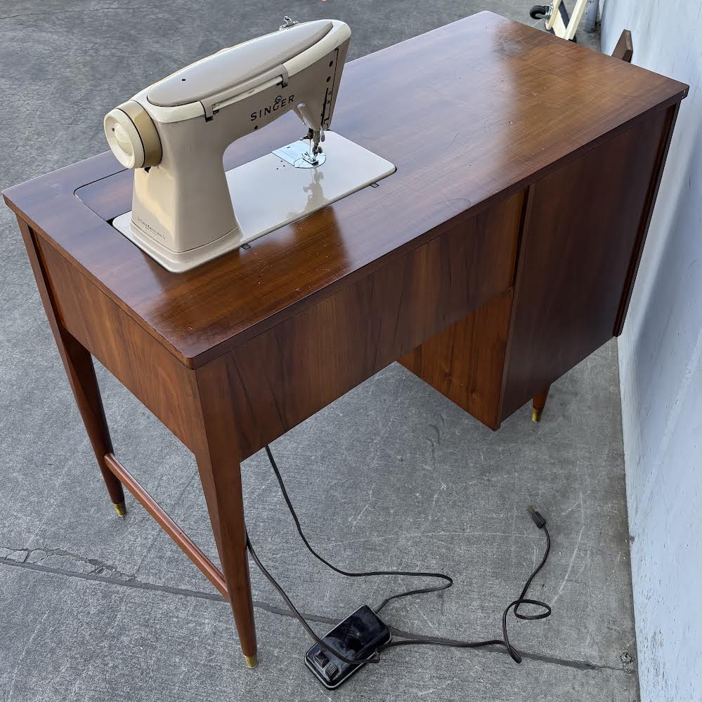 Vintage Mid Century Desk, Singer 600 Sewing Machine, MCM, Retro, Unique, Walnut, 1960s, Office
