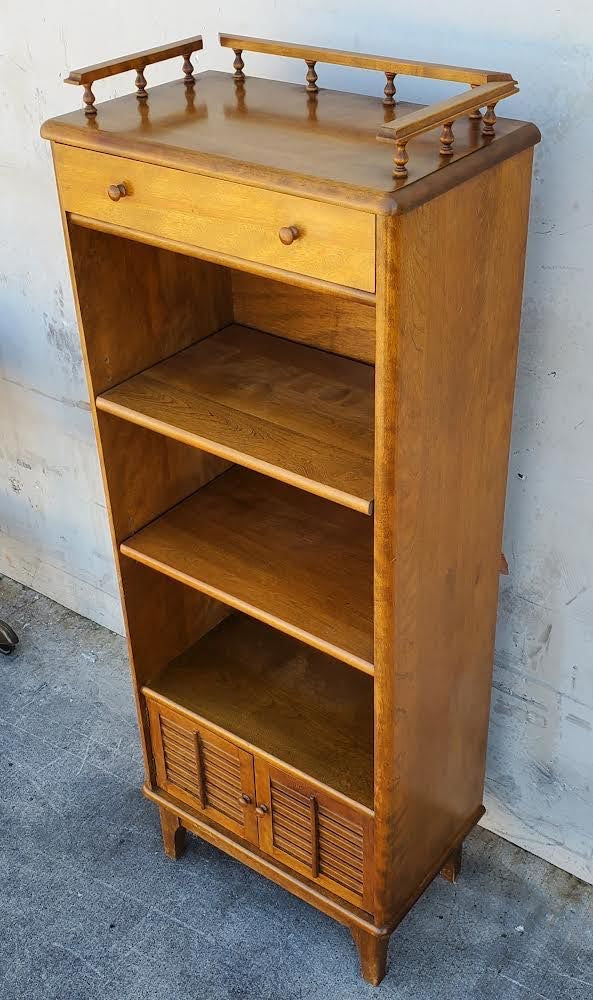 Light wood/honey open bookcase/cabinet