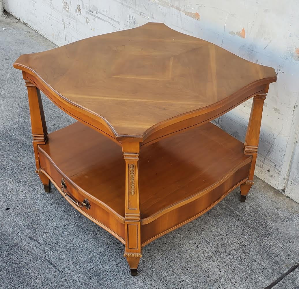 Light wood end/side table with drawer