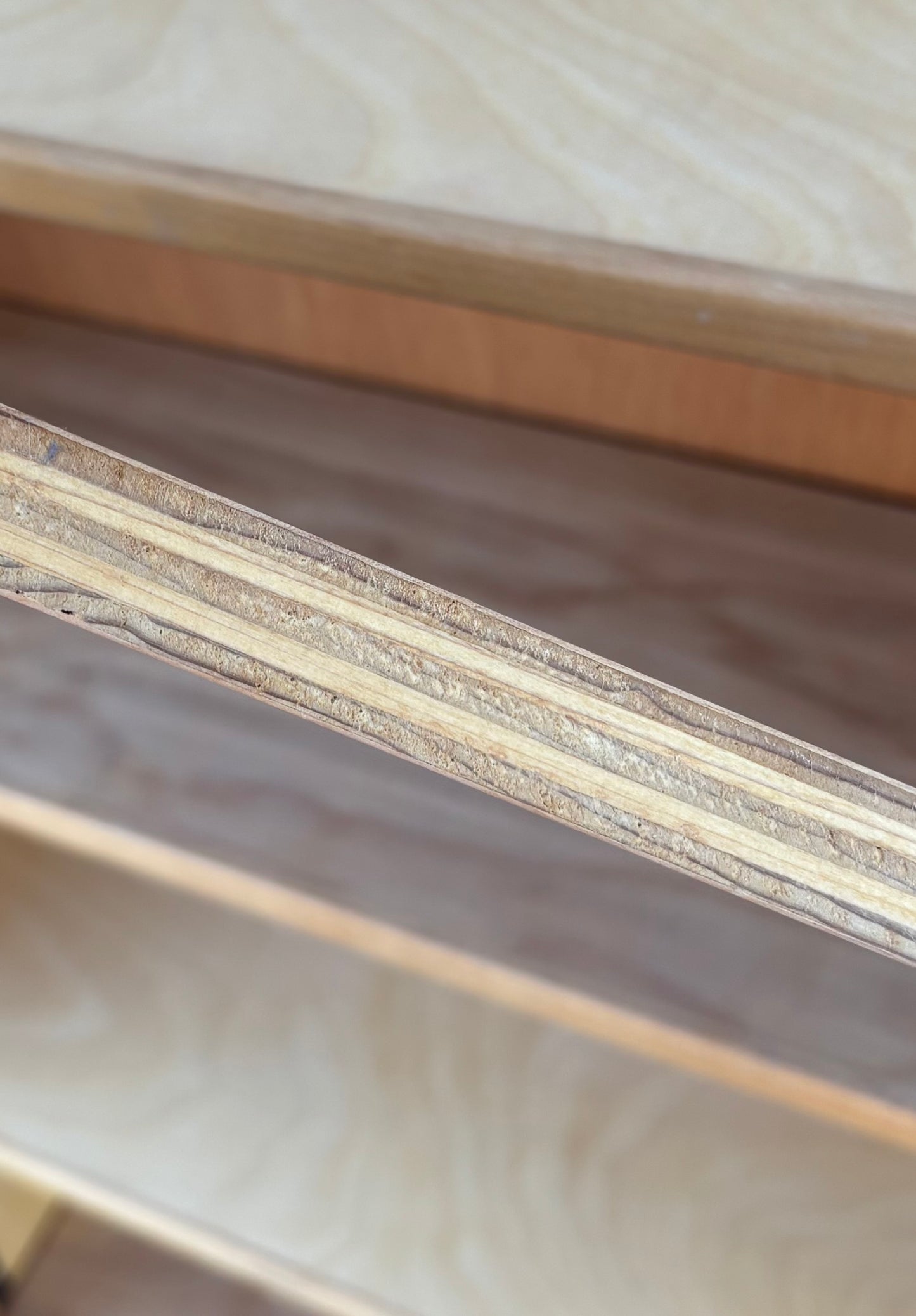 Light wood bookcases / bookshelves