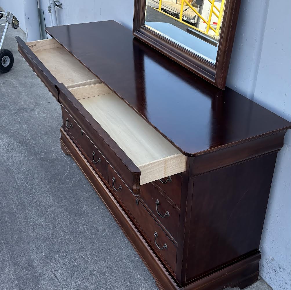 Bassett Furniture 8 Drawer Dark Wood Dresser with Mirror